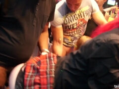 Stor rumpe, Store pupper, Kukk suging, Pikk, Runke, Hardcore, Orgie, Fitte