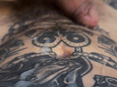 Corridas, Solo, Tatuaje