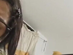 18 ans, Amateur, Gros cul, Sucer une bite, Mignonne, Hard, Fille latino, Adolescente