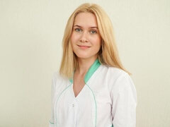 Zadok, Prirodzené prsia, Krátke vlasy, Vychudnutá, Sólo, Stripping, Teenka, Kozičky