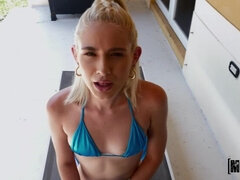 Amatør, Røv, Bikini, Blondine, Pik, Tatovering, Bryster, Snugkigger