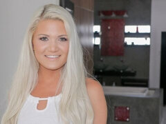 Verga grande, Tetas grandes, Mamada, Estilo perrito, Madres para coger, Pov, Afeitado, Tetas