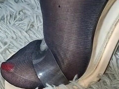 Nylon Feet Jerk off Instructions, Get Ready to Cumshot Now!