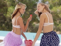 Blondine, Hd, Slikning, Onani, Fisse, Russisk, Teenager, Bryster