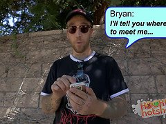 18 jaar, Grote mammen, Rondborstig, Schattig, Extreem, Hardcore, Onschuldig, Twee staartjes