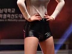Enjoy Nutting Hard Over Seolhyun In This Hot Outfit