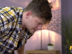 Amatör, Sovrum, Avsugning, Sperma shot, Piercing, Fitta, Spanking, Trekant