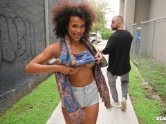 Большой член, Минет, Собачьи, Черненькие, Межрасовый секс, Натуральные сиськи, На природе, Молоденькие