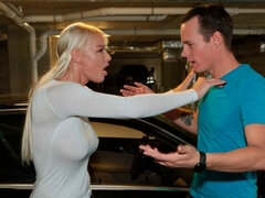 항문, 금발의, 오랄섹스, 자동차, 도기스타일, 핸드잡, 하드코어, 밀프