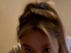 Amateur, Asiatique, Nana, Sucer une bite, Tir de sperme, Branlette thaïlandaise, Interracial, Adolescente