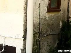 Stor pik, Store bryster, Langt ned i halsen, Hd, Slikning, Udendørs, Fisse, Snugkigger