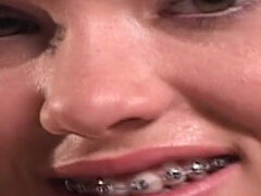 18, Amatør, Amerikaner, Hunn, Fingring, Petite, Tenåring, Uniform