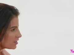 엉덩이, 흑갈색 머리, 레즈비언, 자연의 가슴, 기름, 보지, 문신, 젖은