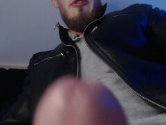 Amatőr, Kötözés – fegyelmezés, Kötözés, Ondó fröcskölés, Lábfej fétis, Szőrös, Maszti, Nézőpont