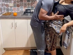 Best softcore seduction of Indian duo with saree and fruit play