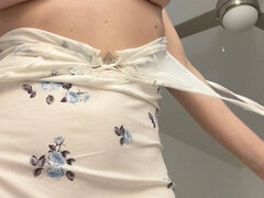 Brunette brune, Conversation vulgaire, Femelle, Masturbation, Seins naturels, Petite femme, Solo, Tabou