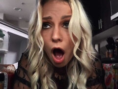 Большие сиськи, Блондинки, Минет, Собачьи, Ласковые ручки, Милф, От первого лица, Стриптизерша