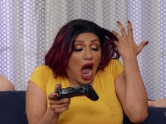 Wild Trans Threesome Ignites Fierce Bedroom Heat