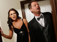 Culo grande, Verga grande, Tetas grandes, Mamada, Morena, Estilo perrito, Madres para coger, Secretaria