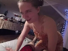 Enthousiasteling, Grote lul, Stel, Sperma, Diep in de keel, Lul, Jurk, Grappig