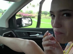 Brunette brune, Petite amie, Fille latino, Petite femme, Public, Douche, Maigrichonne, Fumer