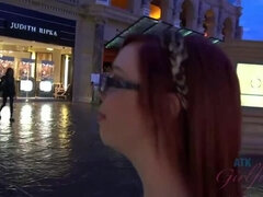 Vegas Vacation: Mary Jane's Slots, Shopping, & Sexcapades