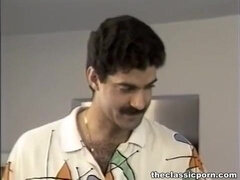 Zunanji izliv, Orgija, Retro