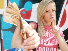 Blondine, Sperma im mund, Spermaladung, Hundestellung, Pov, Rasiert, Jungendliche (18+), Titten