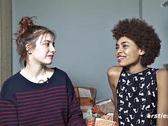 Anál, Kotě, Velké kozy, Brunetka, Dospělé, Jezdectví, Teenka, Kozičky