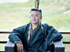 Ázsiai, Tekintélyes didik, Kőkemény, Visítozás, Tini, Begyek