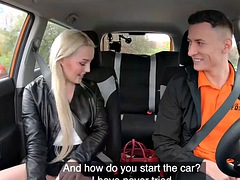 Student driving amateur deep throats instructors cock in car