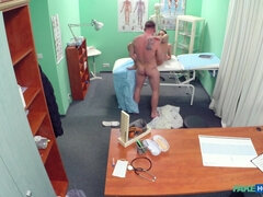 Amatör, Avsugning, Doktor, Kontor, Fitta, Uniform