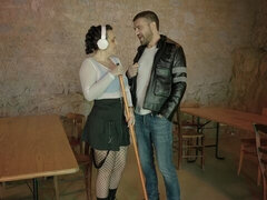 Velika rit, Velik kurac, Velike joške, Fafanje, Rjavolaska, Doggystyle