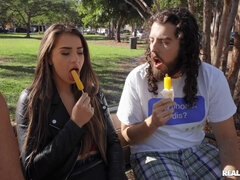 Tekintélyes didik, Kebles, Érett feleség, Szopás, Begyek