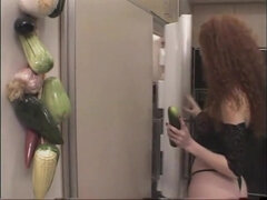 アナル, お尻, フェラチオ, エクストリーム, 食べ物, Hd, 淫乱熟女, 赤毛