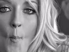 Stor kuk, Stora tuttar, Blondin, Avsugning, Sperma shot, Hardcore, Mellanrasig, Tuttar