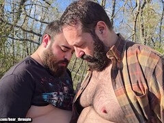 Amateur, Sucer une bite, Papa, Grosse, Homosexuelle, Embrassement, De plein air, Plan cul à trois