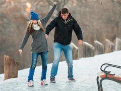 Blondine, Pik sutte, Give finger, Håndjob, Køkken, Slikning, Barberet, Teenager