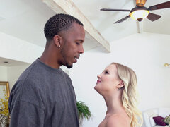 Amateur, Blonde, Sucer une bite, Tir de sperme, Mignonne, Queue, Hard, Interracial