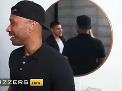 Brazzers - jiggish kayley gunner gets frisky with her security guard in a insane, steamy rendezvous