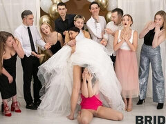 Grosser arsch, Grosser schwanz, Grosse titten, Blasen, Braut, Hundestellung, Milf