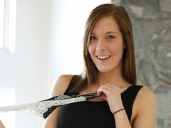 Culo grosso, Pompino, Macchina, Da dietro, Tette naturali, Magra, Ragazza, Tette