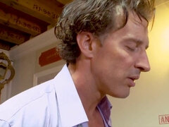 Κώλος, Μεγάλος κώλος, Μεγάλα βυζιά, Πίπα, Μελαχροινή, Σκληρό, Ιταλός, Μουνί