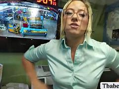 Anal, Store pupper, Blond, Brunette, Runke, Hardcore, Kontor, Trekant