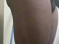 Duży kutas, Czarny, Solo