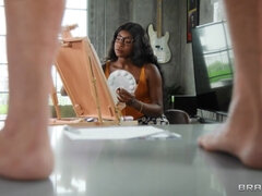 Black bimbo Amari Anne gets boned in the living room in interracial action