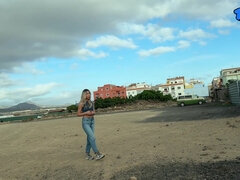 18 летние, Блондинки, Минет, Семяизвержение, Смазливые, Развязные, Молоденькие, Сиськи