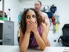 Culo grosso, Grande cazzo, Tette grandi, Pompino, Brunetta, Da dietro, Mamma che vorrei scoparmi