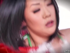 Azijci, Velik kurac, Rjavolaska, Globoko grlo, Hd, Spodnje perilo, Tetovaže, Joške