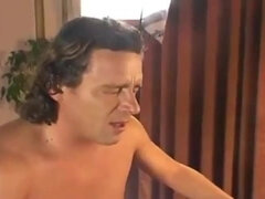 Tetas grandes, Mamada, Morena, Corridas, Penetracion con dedos, Sexo duro, Coño, Medias largas